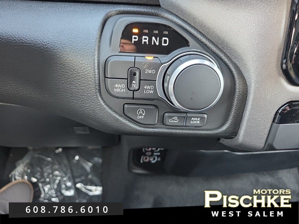 2026 RAM Ram 1500 RAM 1500 WARLOCK CREW CAB 4X4 5'7' BOX