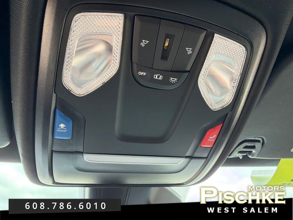 2025 RAM Ram 1500 Tradesman Crew Cab 4x4 5'7' Box