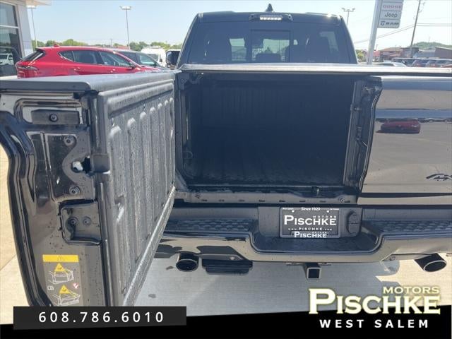 2021 RAM 1500 Limited Crew Cab 4x4 5'7' Box