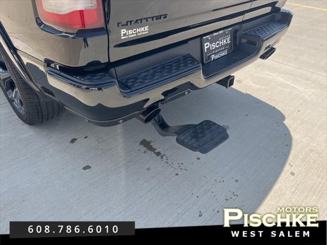 2021 RAM 1500 Limited Crew Cab 4x4 5'7' Box
