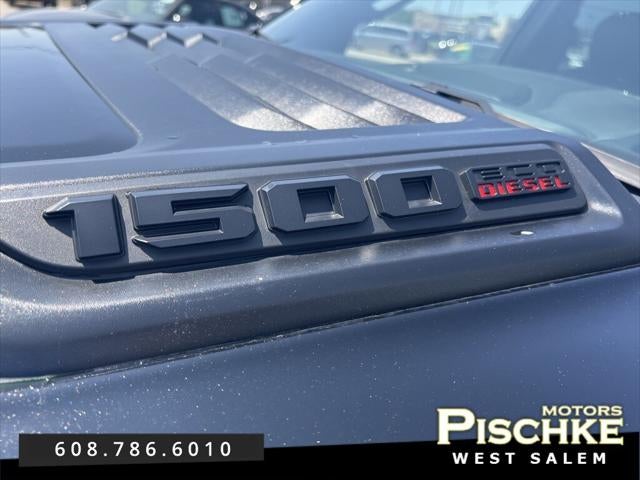 2021 RAM 1500 Limited Crew Cab 4x4 5'7' Box