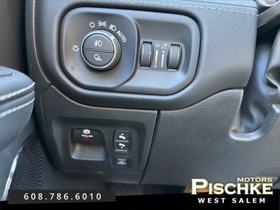 2025 RAM 1500 Limited Crew Cab 4x4 5'7' Box