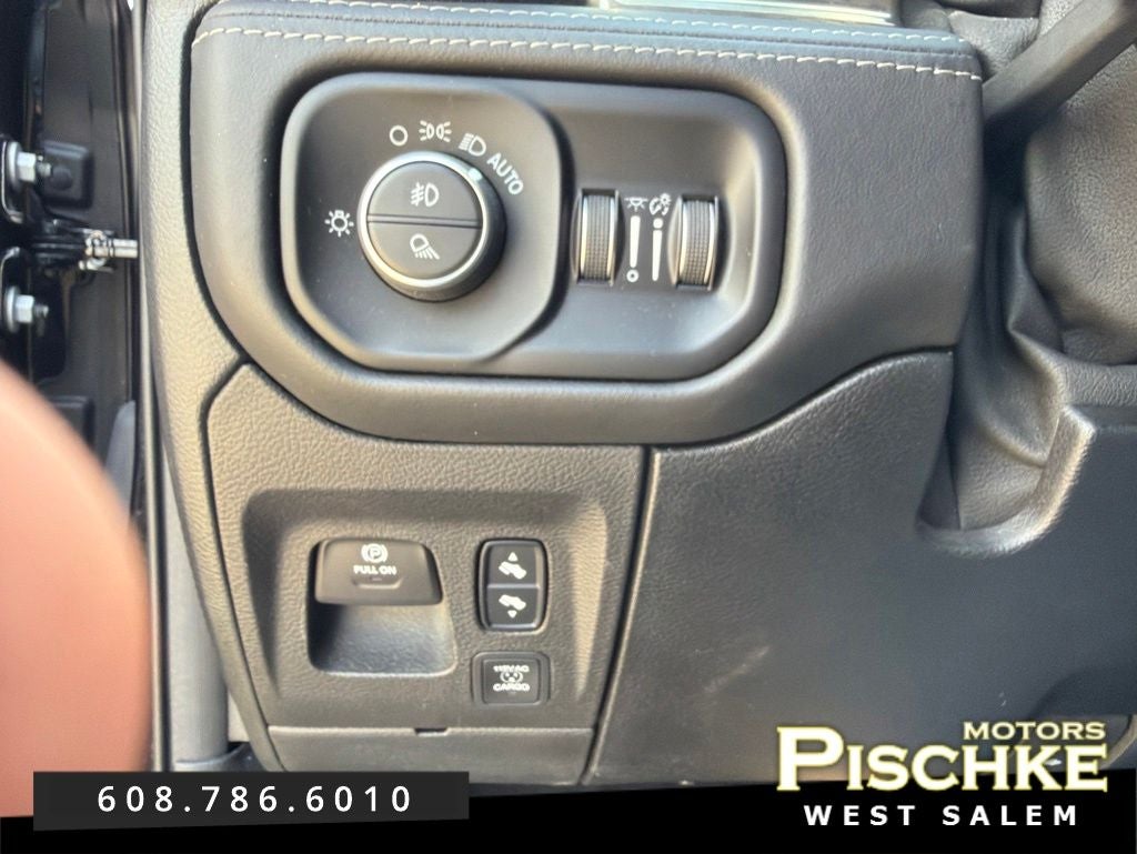 2020 RAM 1500 Limited Crew Cab 4x4 5'7' Box