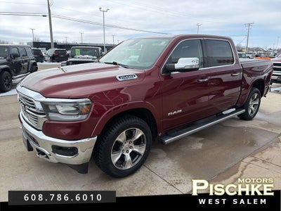 2020 RAM 1500 Laramie Crew Cab 4x4 5'7' Box