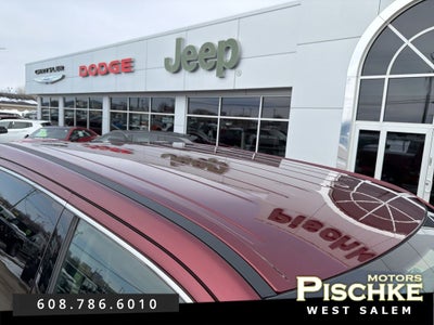 2020 RAM 1500 Laramie Crew Cab 4x4 5'7' Box