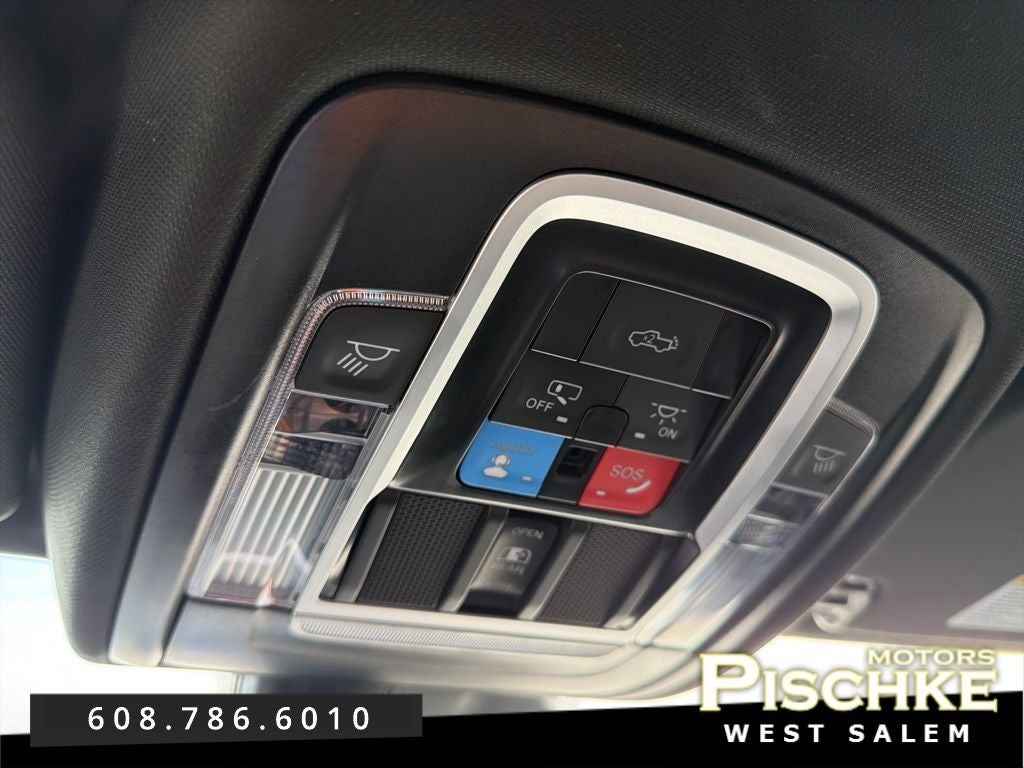 2025 RAM 1500 Rebel Crew Cab 4x4 5'7' Box