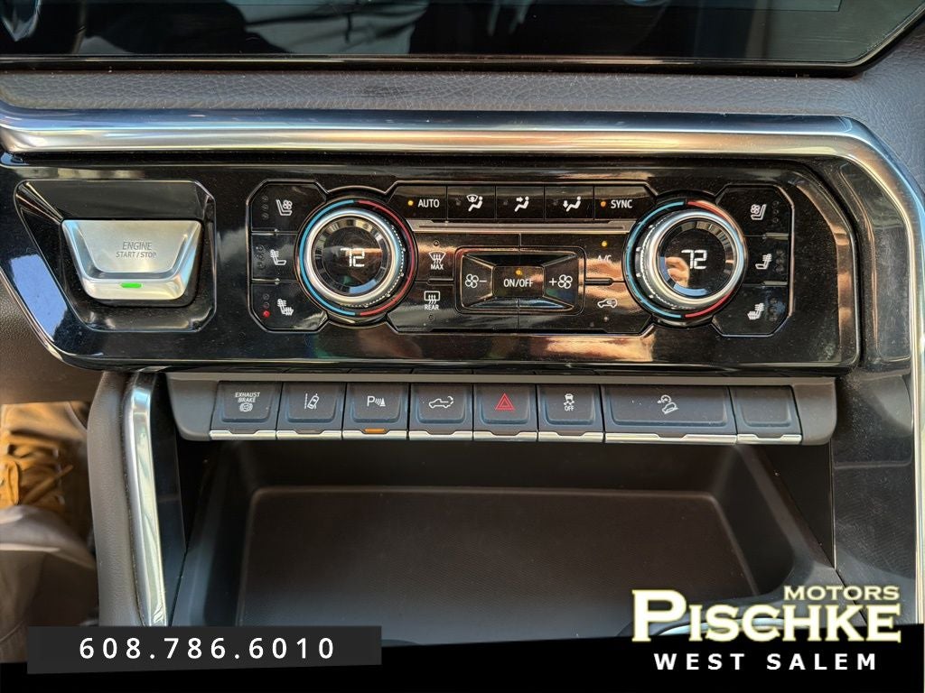 2024 GMC Sierra 2500HD 4WD Crew Cab Standard Bed Denali