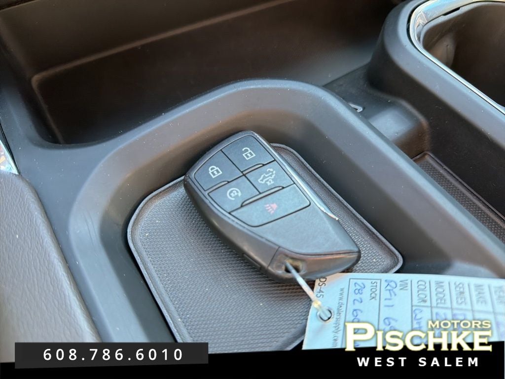 2024 GMC Sierra 2500HD 4WD Crew Cab Standard Bed Denali