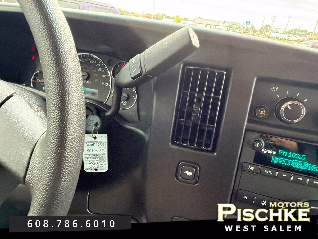 2025 GMC Savana Cargo RWD 2500 Regular Wheelbase Work Van