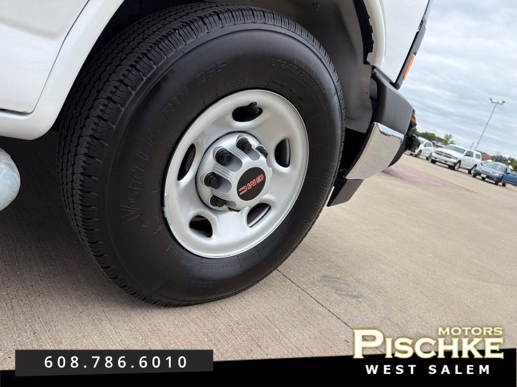 2025 GMC Savana Cargo RWD 2500 Regular Wheelbase Work Van