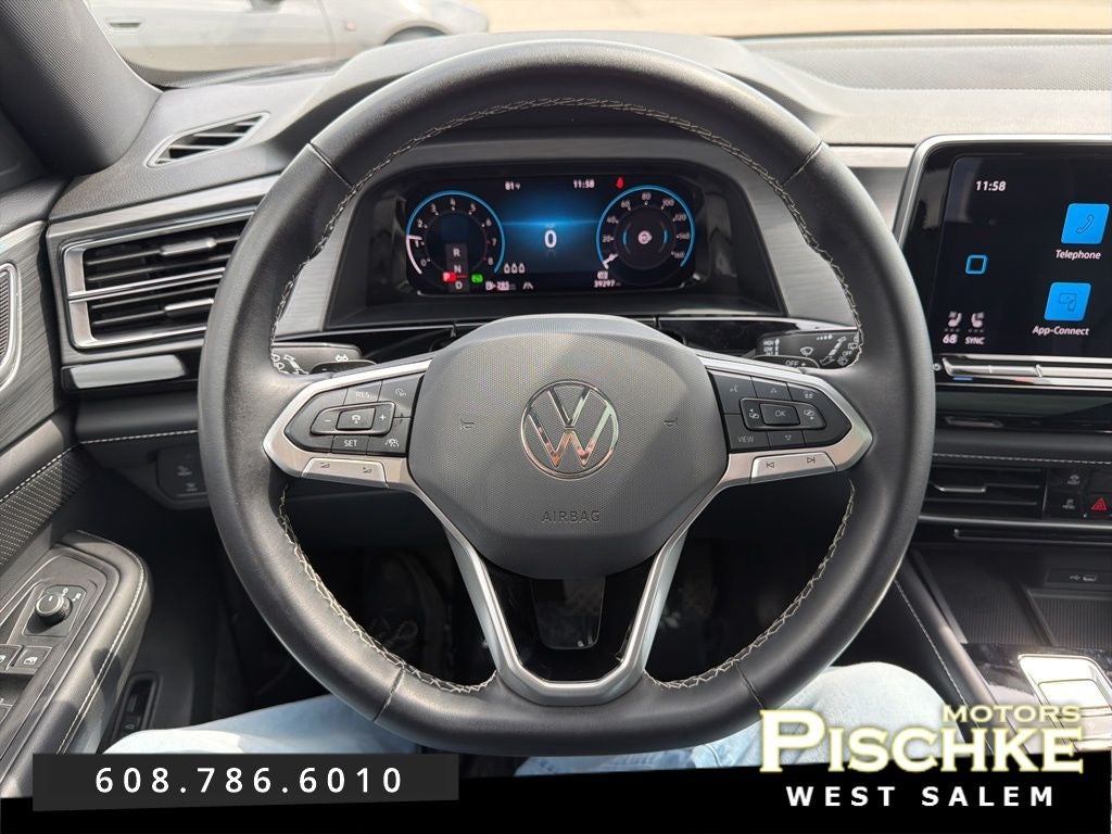 2024 Volkswagen Atlas Cross Sport 2.0T SE w/Technology