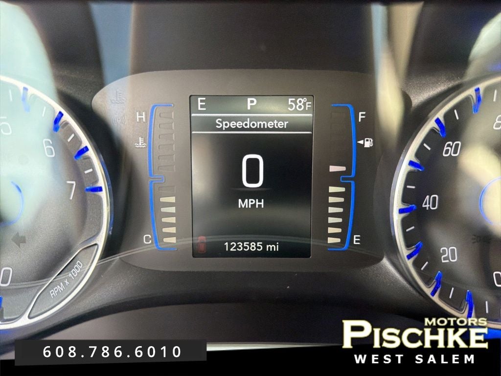 2017 Chrysler Pacifica Touring-L