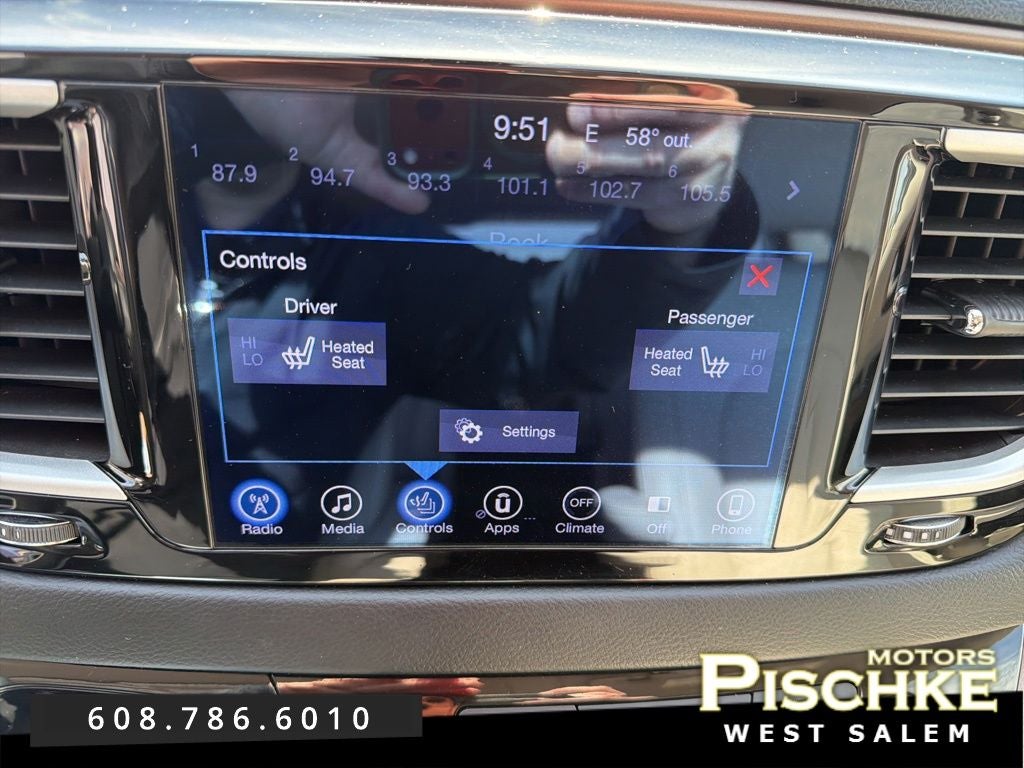 2017 Chrysler Pacifica Touring-L