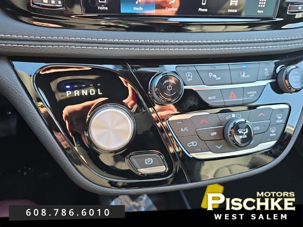 2026 Chrysler Pacifica PACIFICA SELECT AWD