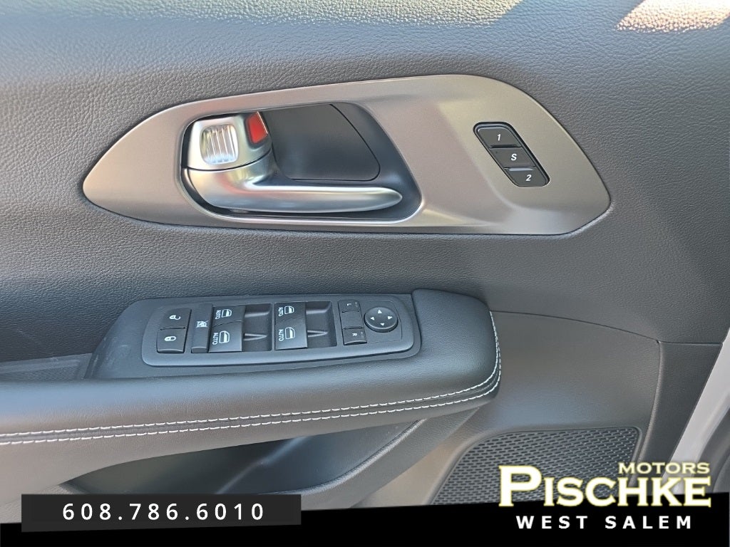 2026 Chrysler Pacifica PACIFICA SELECT AWD