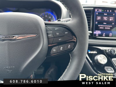 2023 Chrysler Pacifica Touring L AWD