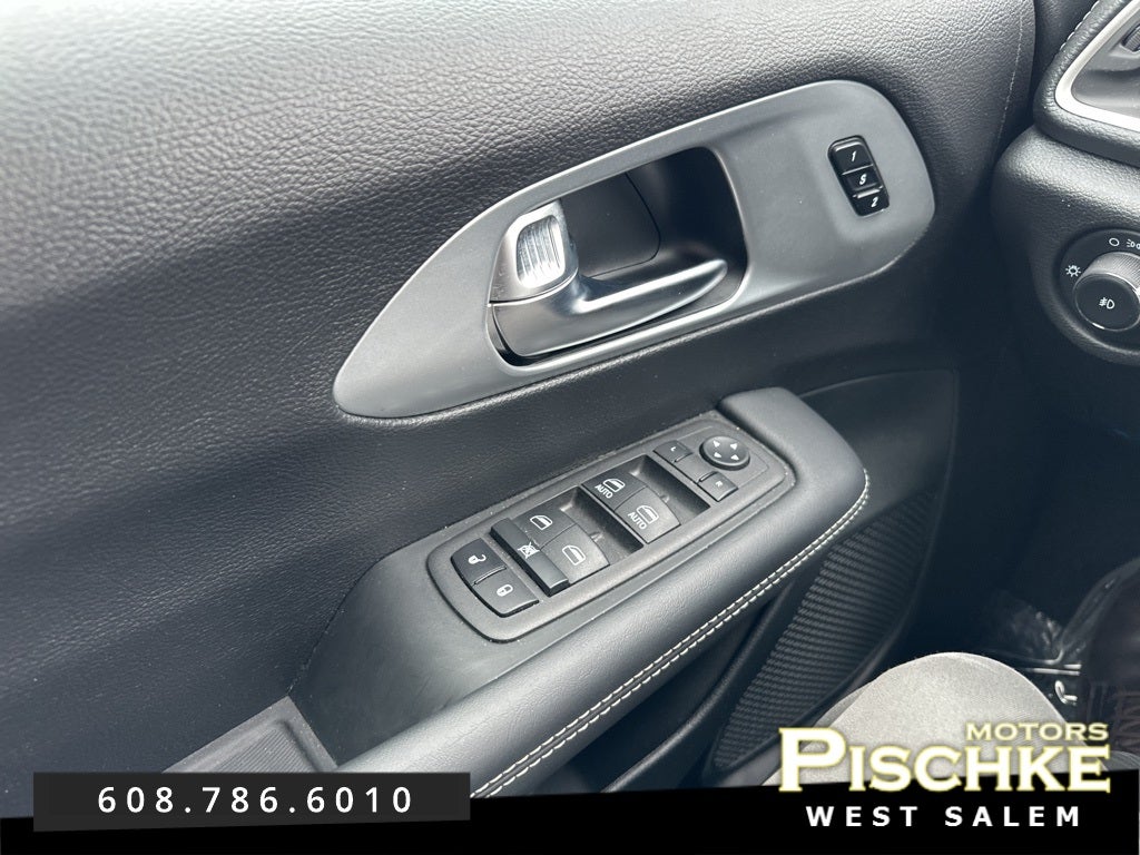 2023 Chrysler Pacifica Touring L AWD