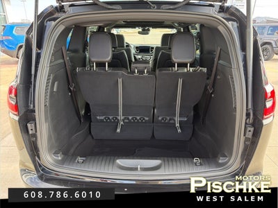 2025 Chrysler Pacifica Limited AWD