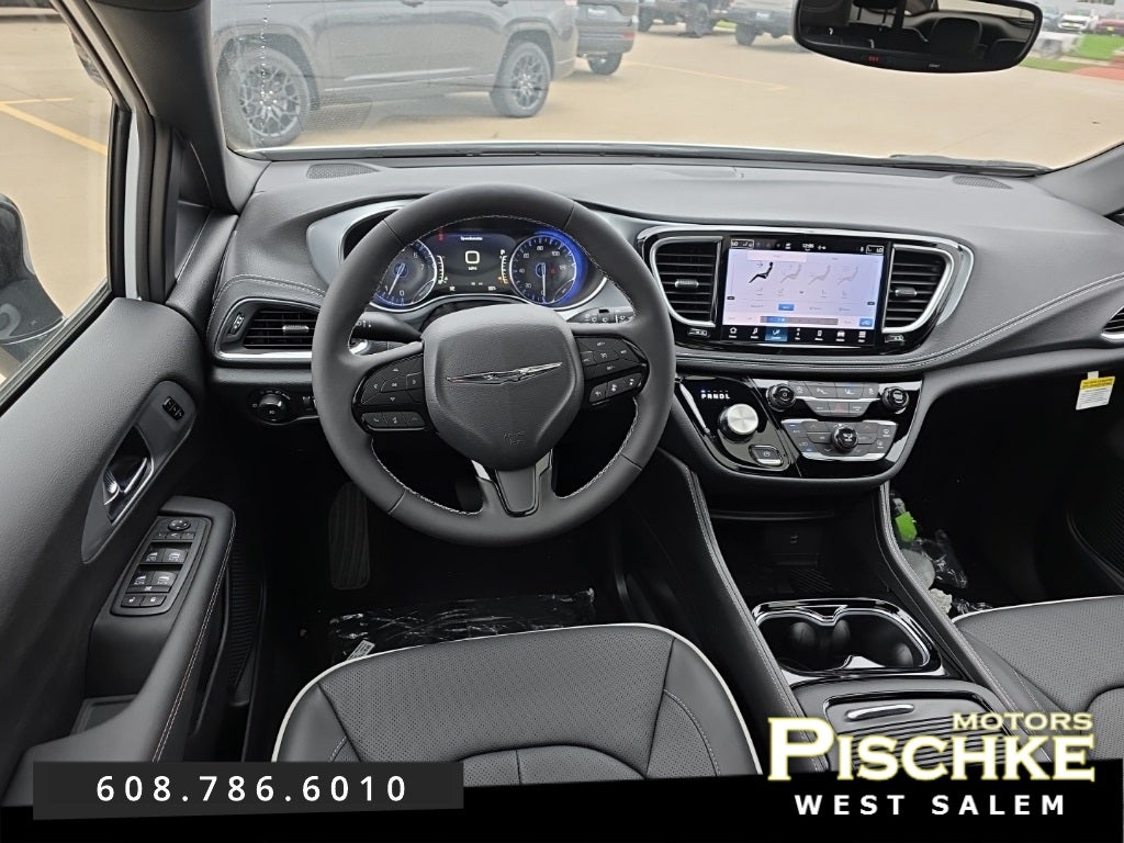 2026 Chrysler Pacifica PACIFICA LIMITED AWD