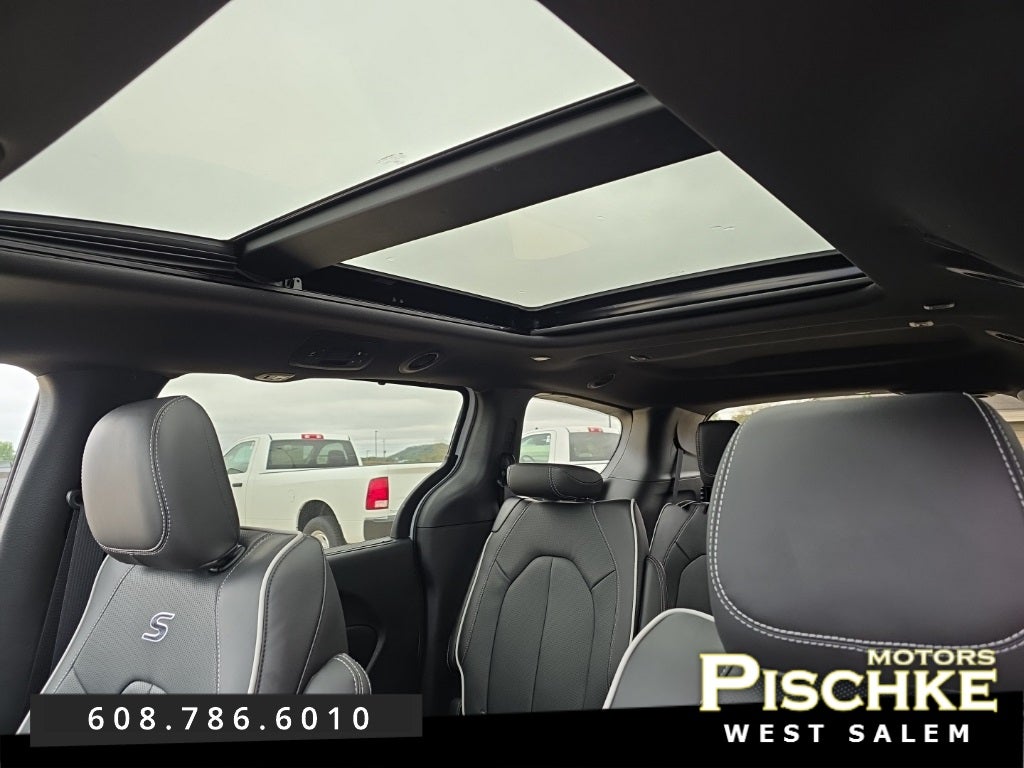 2026 Chrysler Pacifica PACIFICA LIMITED AWD