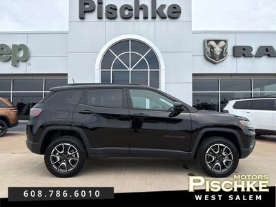 2025 Jeep Compass Trailhawk 4x4