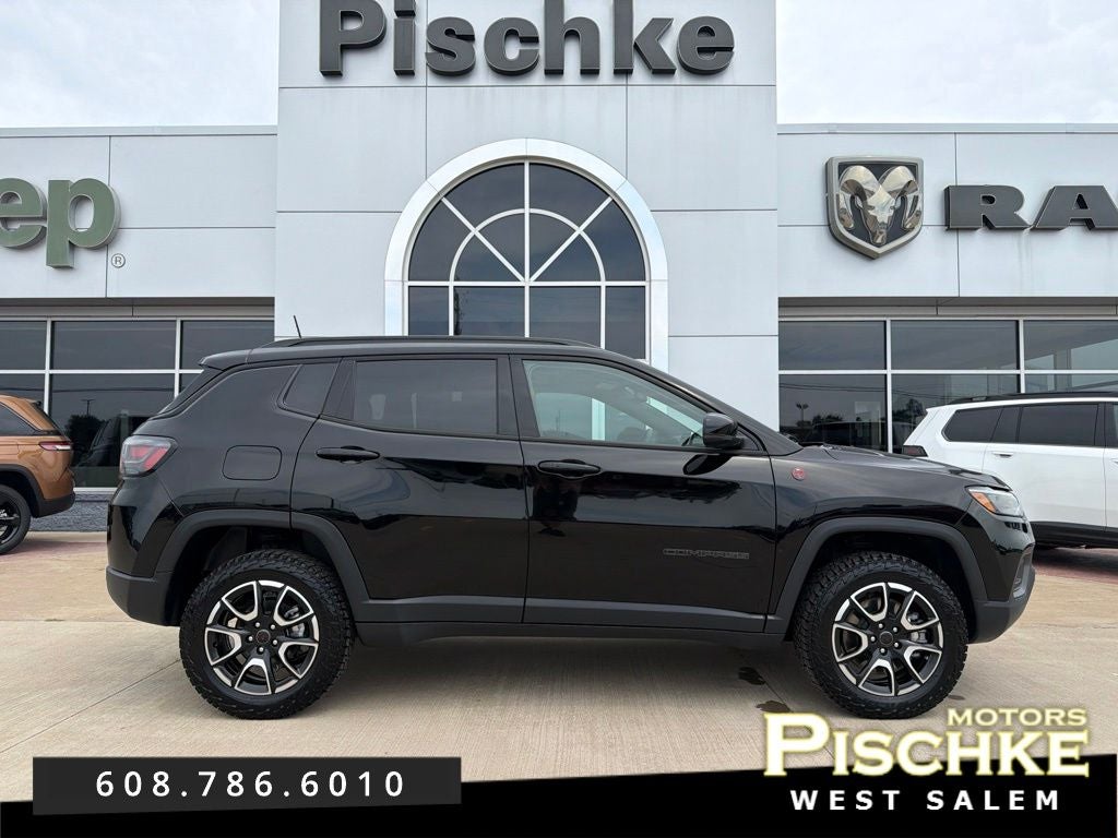 2025 Jeep Compass Trailhawk 4x4
