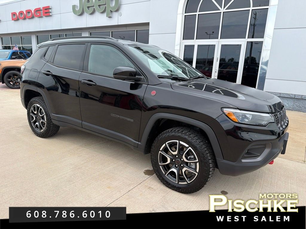 2025 Jeep Compass Trailhawk 4x4