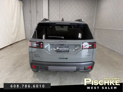 2026 Jeep Cherokee CHEROKEE LAREDO 4X4