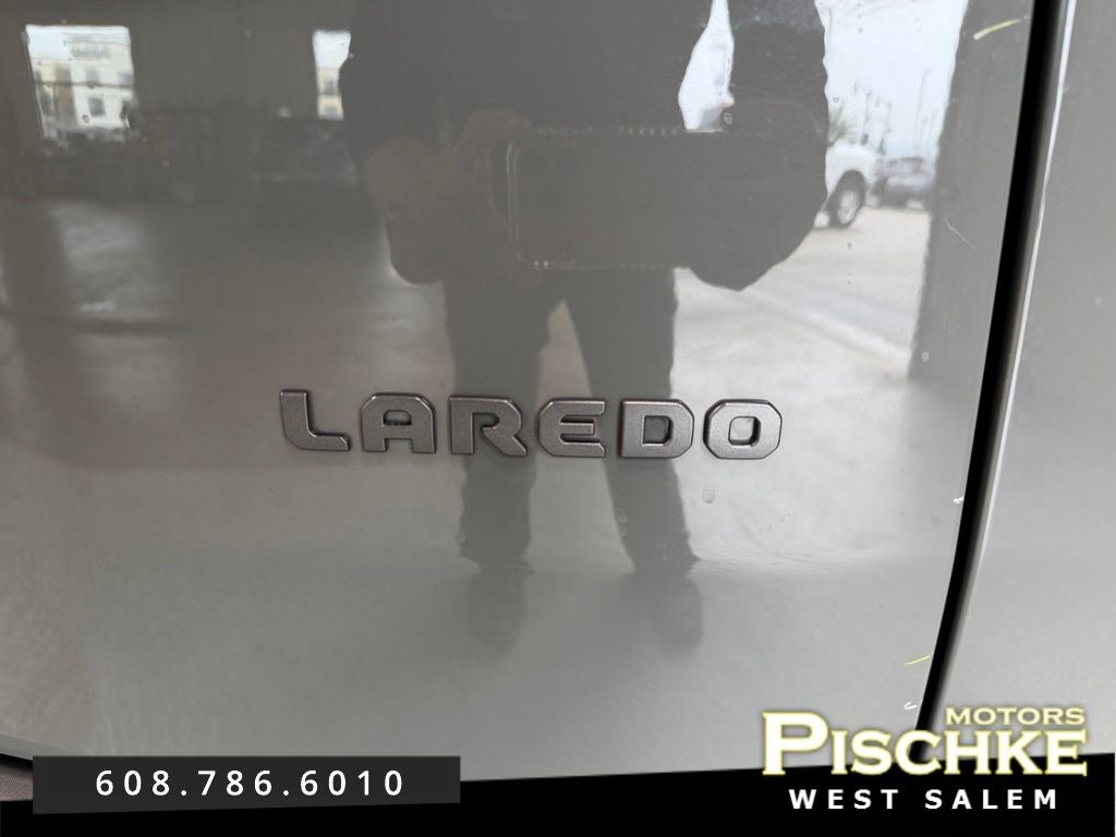 2026 Jeep Cherokee CHEROKEE LAREDO 4X4