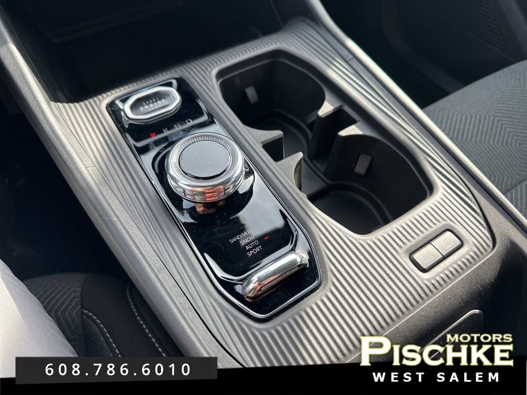 2026 Jeep Cherokee CHEROKEE LAREDO 4X4