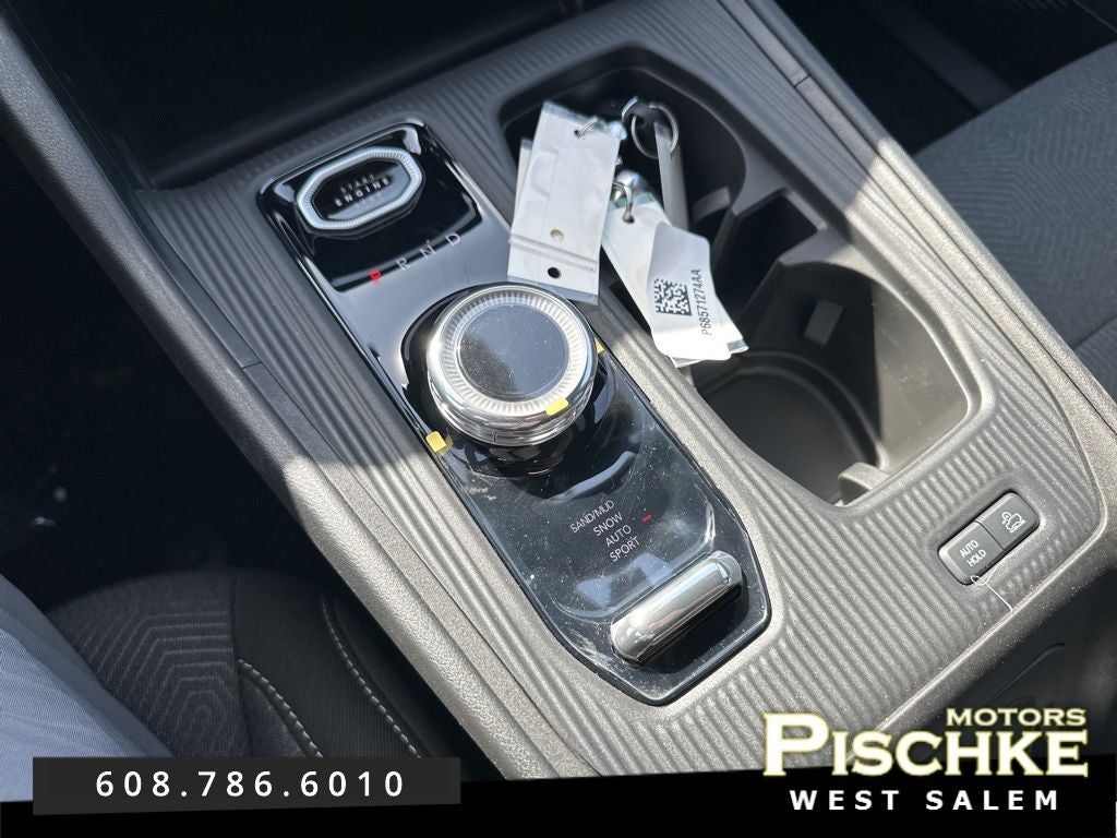 2026 Jeep Cherokee CHEROKEE LAREDO 4X4