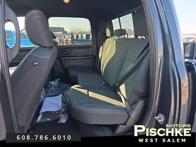 2026 RAM Ram 2500 RAM 2500 BLACK EXPRESS CREW CAB 4X4 6'4' BOX