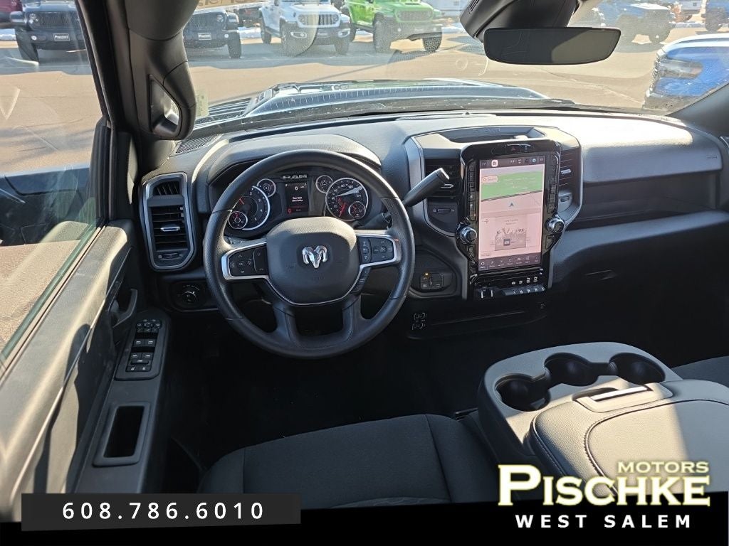 2026 RAM Ram 2500 RAM 2500 BLACK EXPRESS CREW CAB 4X4 6'4' BOX