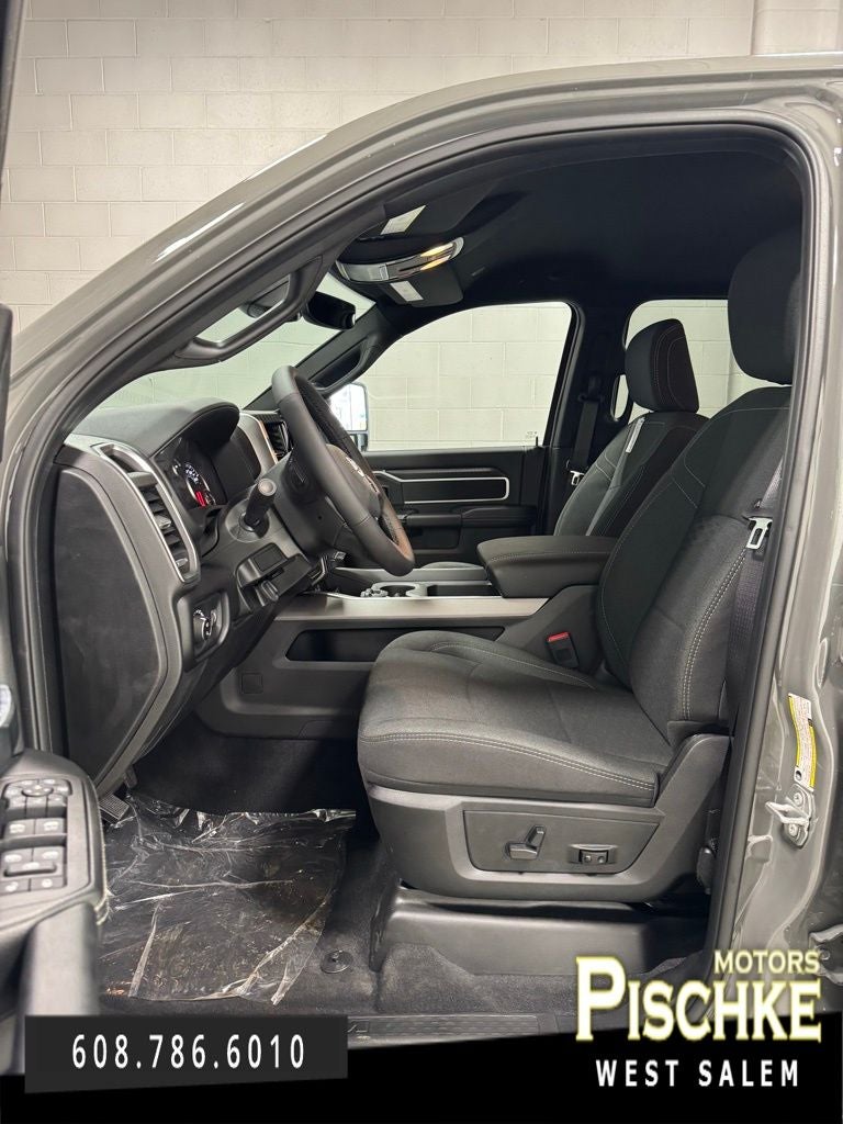 2026 RAM 2500 Big Horn - Photo 24