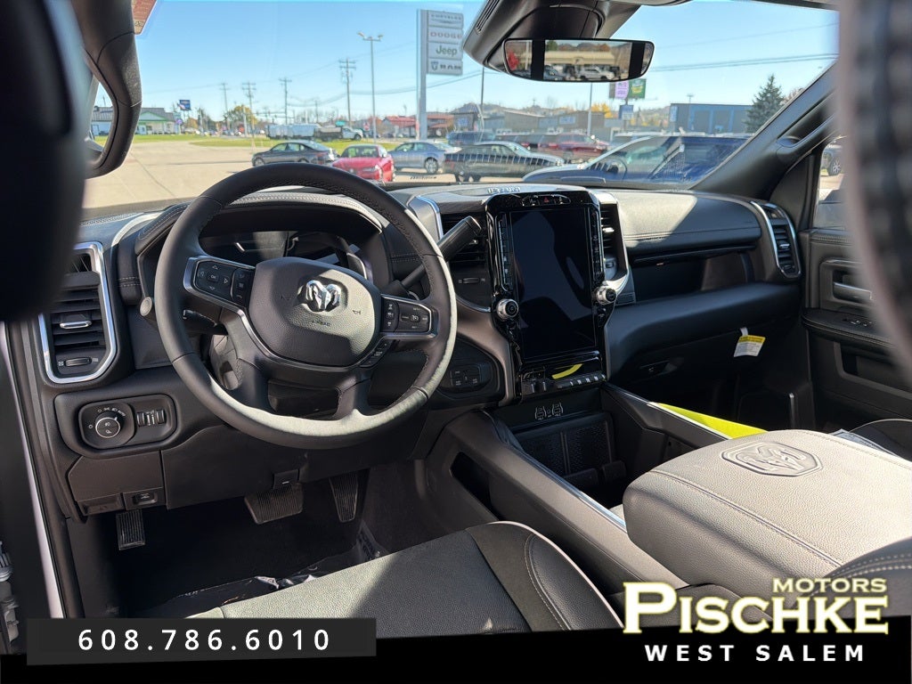 2025 RAM 2500 Laramie Crew Cab 4x4 6'4' Box