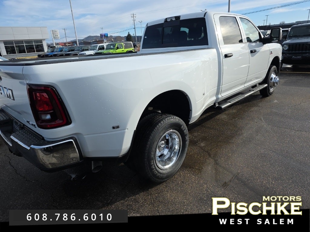 2026 RAM Ram 3500 RAM 3500 TRADESMAN CREW CAB 4X4 8' BOX