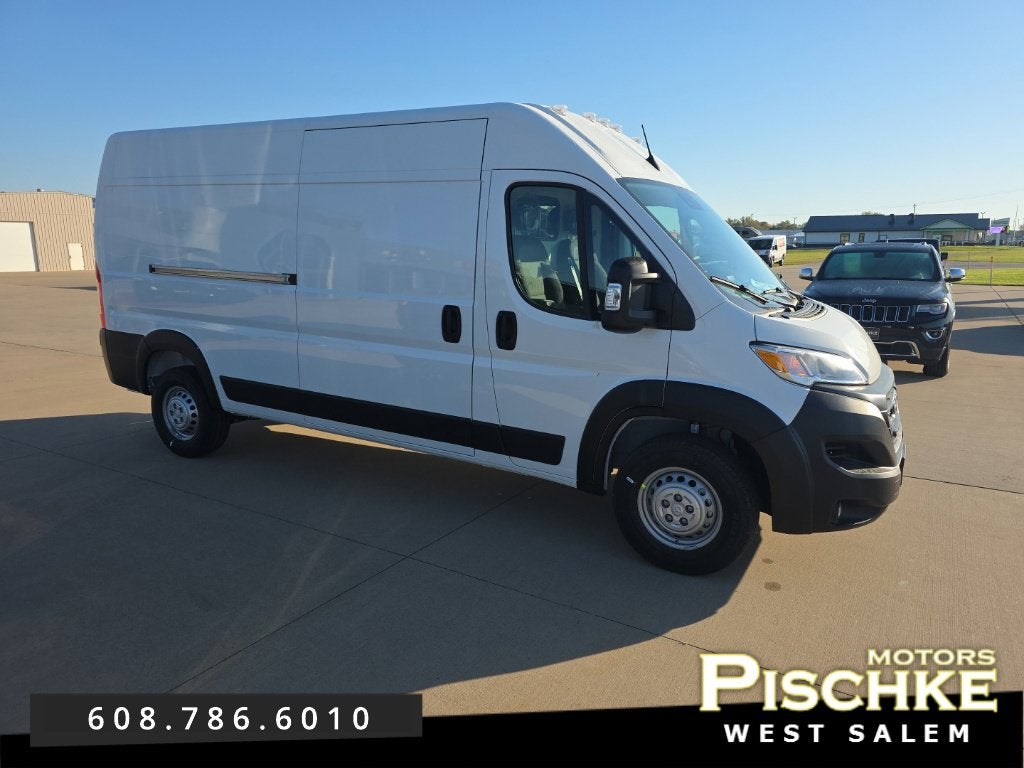 2027 RAM ProMaster Cargo Van Tradesman