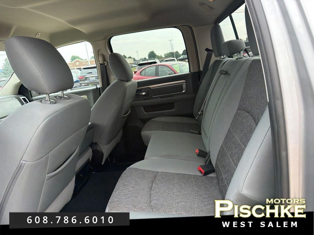 2020 RAM 1500 Classic SLT Crew Cab 4x4 5'7' Box