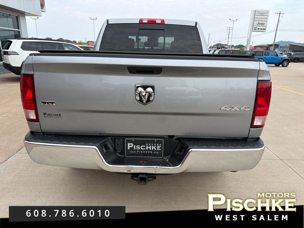 2020 RAM 1500 Classic SLT Crew Cab 4x4 5'7' Box