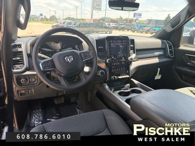 2025 RAM 1500 Big Horn Crew Cab 4x4 5'7' Box