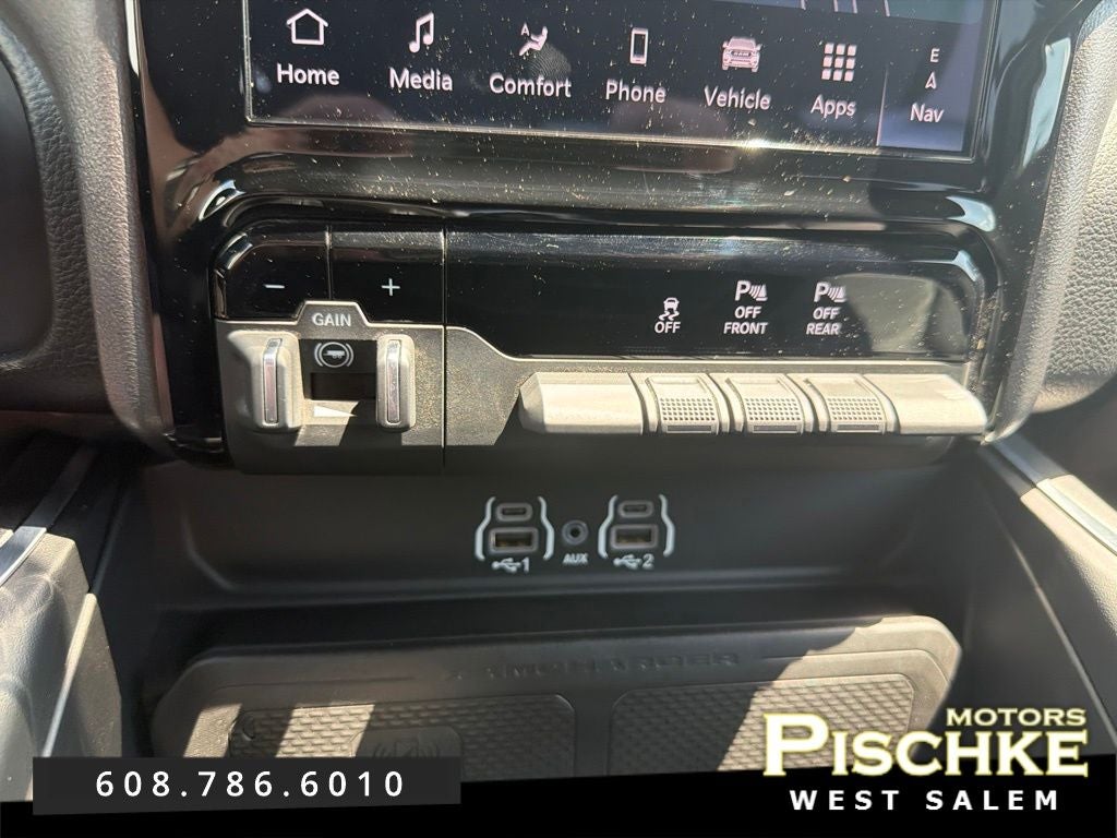 2025 RAM 1500 Big Horn Crew Cab 4x4 5'7' Box