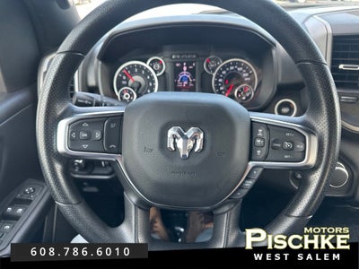 2026 RAM Ram 1500 Express Crew Cab 4x4 5'7' Box