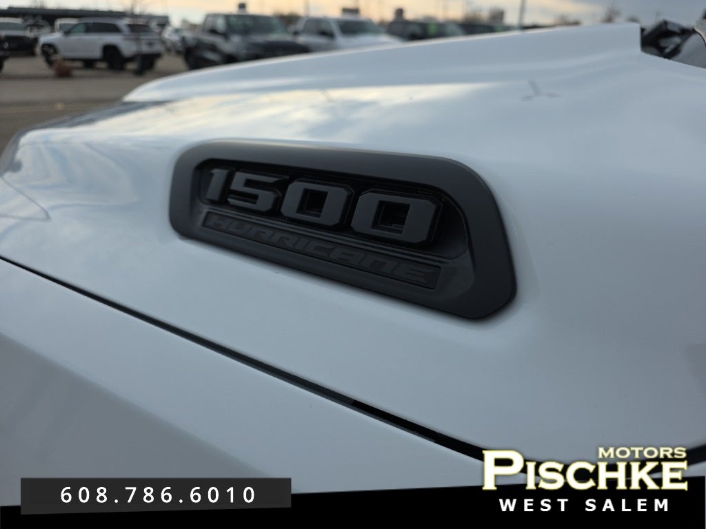 2026 RAM Ram 1500 RAM 1500 EXPRESS CREW CAB 4X4 5'7' BOX