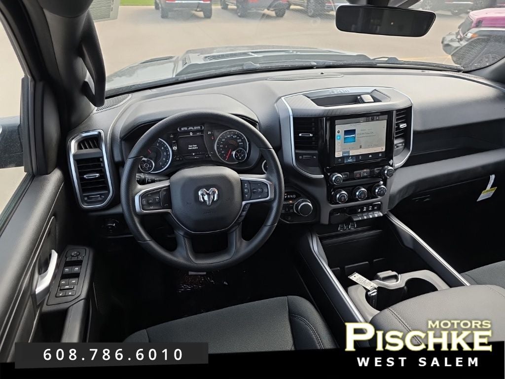 2026 RAM Ram 1500 RAM 1500 EXPRESS CREW CAB 4X4 5'7' BOX