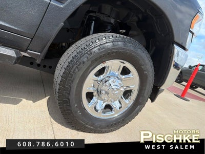 2020 RAM Ram 2500 Tradesman Crew Cab 4x4 6'4' Box