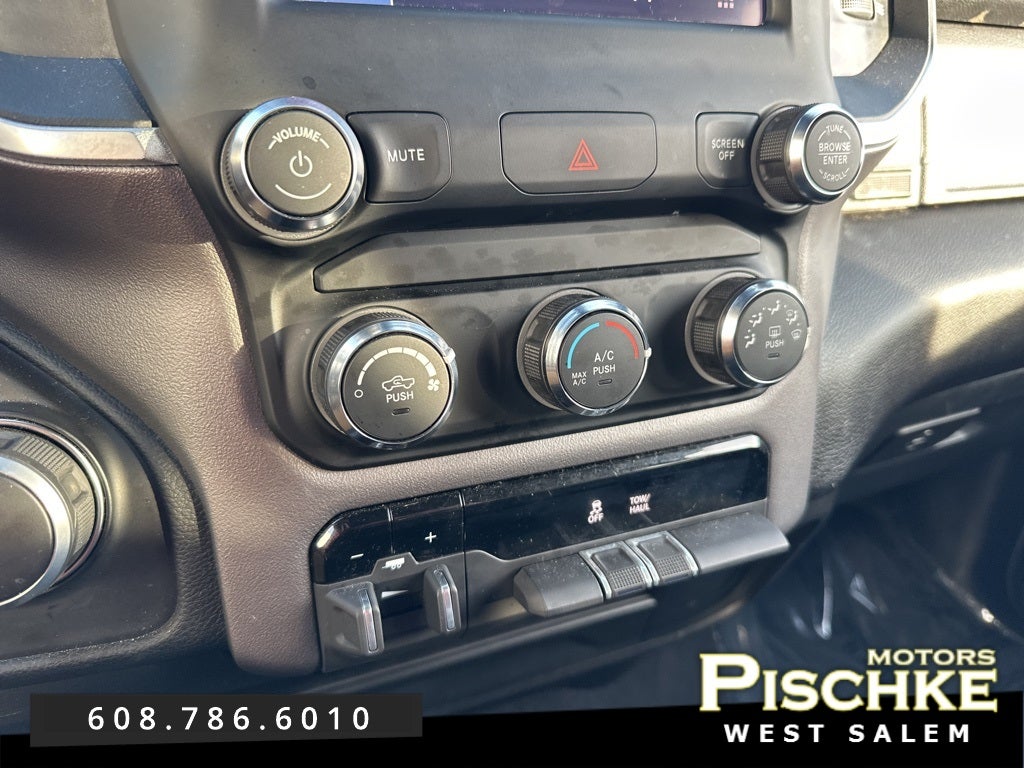 2024 RAM 2500 Big Horn Crew Cab 4x4 6'4' Box