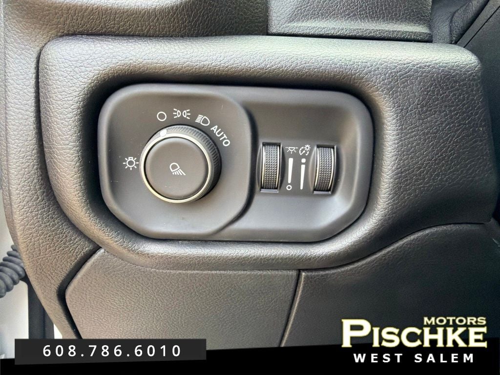 2019 RAM Ram 2500 Big Horn Crew Cab 4x4 6'4' Box