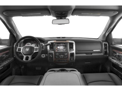 2018 RAM 2500 Laramie Crew Cab 4x4 6'4' Box