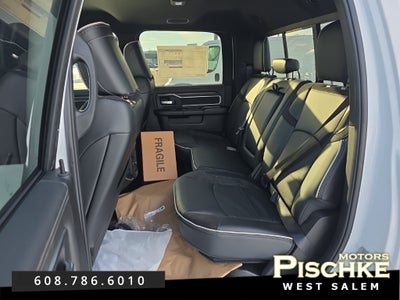 2026 RAM Ram 5500 Chassis Cab RAM 5500 BIG HORN CHASSIS CREW CAB 4X4 84' CA