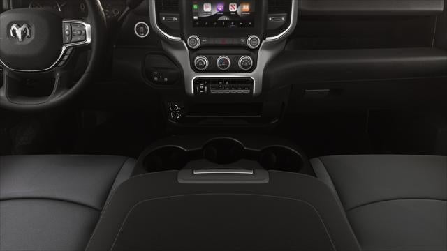 2026 RAM Ram 3500 Chassis Cab RAM 3500 TRADESMAN CHASSIS REGULAR CAB 4X4 84' CA